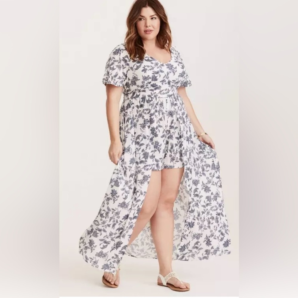 Torrid Maxi Challis Walkthrough Dress Blue Floral Paisley Maxi Romper Women Sz10